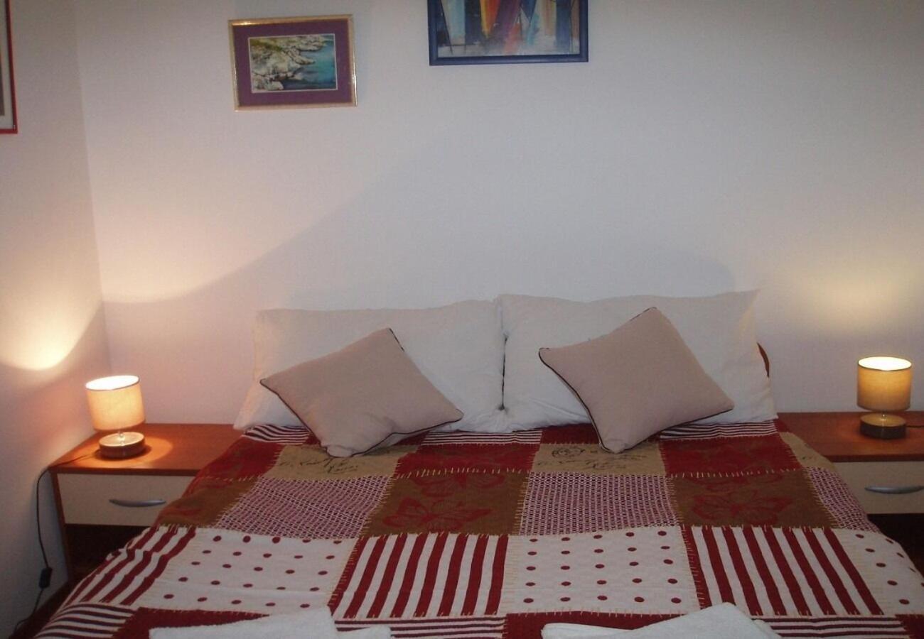 Apartments Azur Ilovik 外观 照片